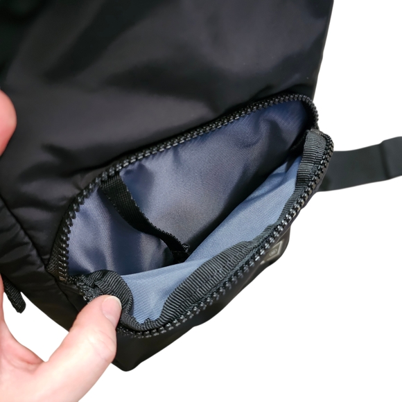 Adidas Unisex Essentials 2 Sling Adjustable Strap Crossbody Bag New Black - Picture 8 of 10